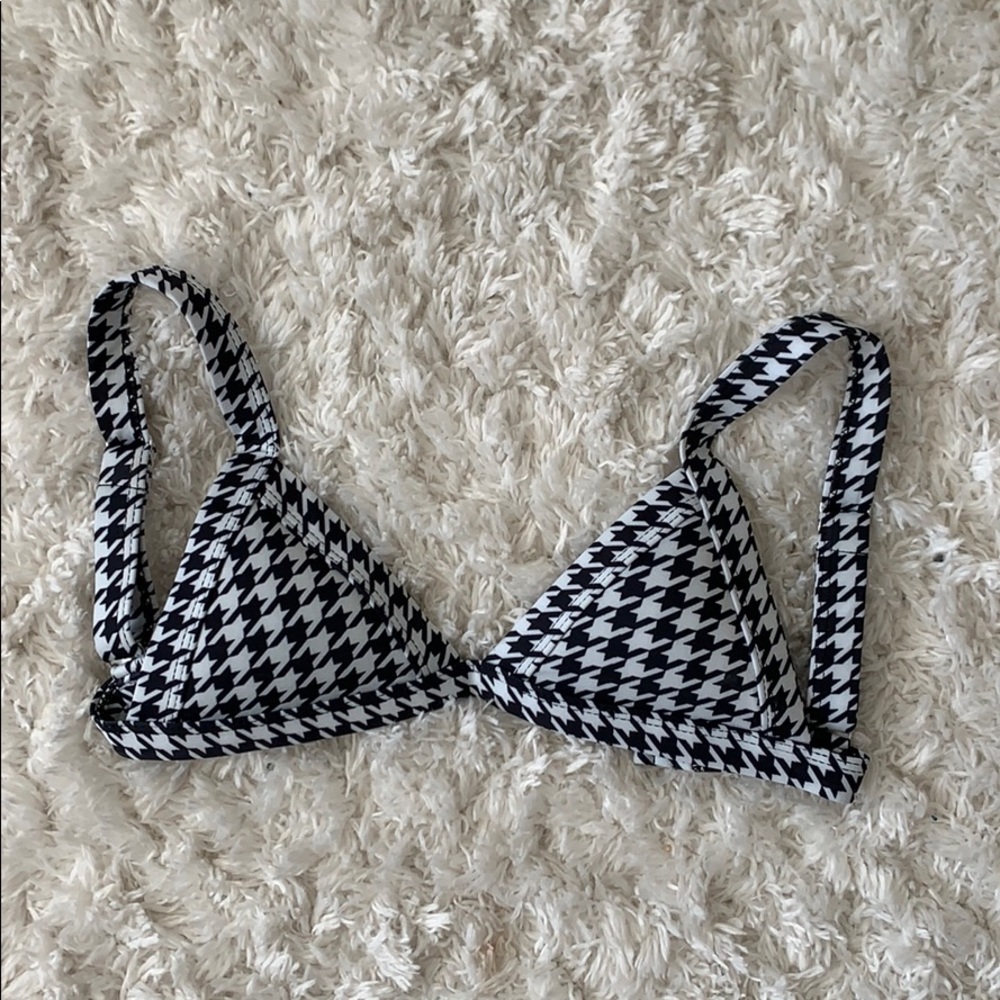 OneOne Bathing suit Top